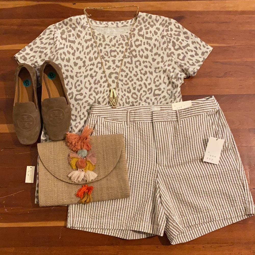 NWT A New Day Taupe/white Stripe Seersucker Short